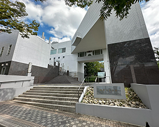 Sotetsu Bunkakaikan Building